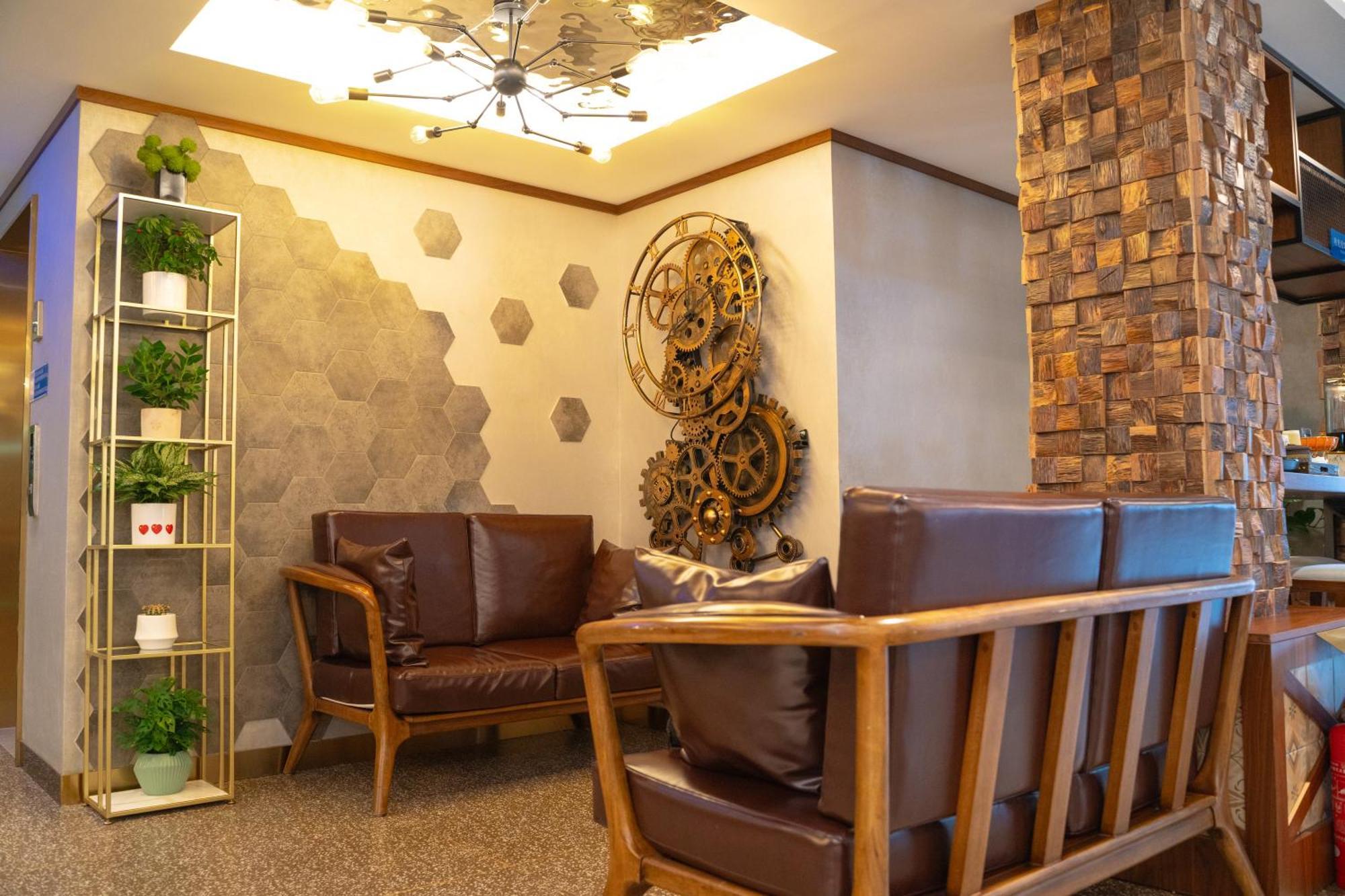 Nost Algia S Hotel Near Beijing Cbd - Cctv, China Zun, Skp And Sanlitun, Tian'Anmen Square, Forbidden City, Free Daily Necessities, Free Night Snack, Free Laundry, English Communication Well, Free Travel Advice , Free Gymnastic, Exterior photo